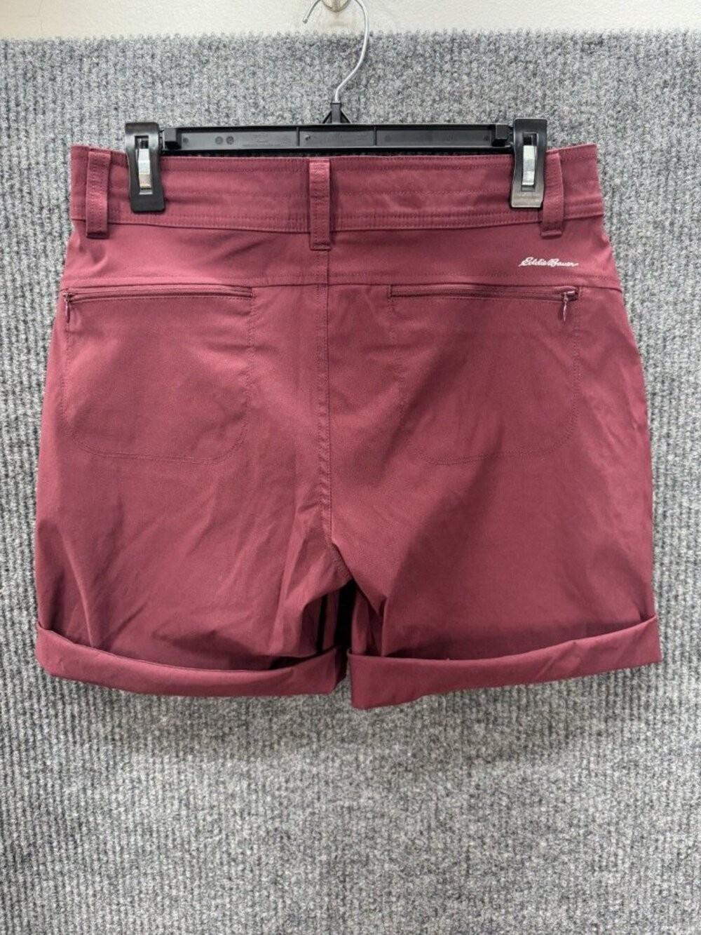 Eddie Bauer Rolled Hem Bermuda Shorts Womens 6 Burgundy Stretch Nylon Outdoor - Picture 3 of 10